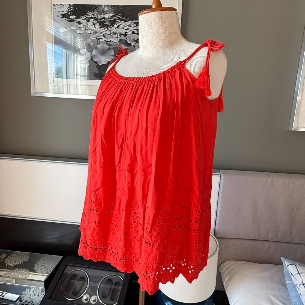 / Ann Taylor LOFT Scoop Neck Tassel Eyelet Hot Red Sleeveless Top SMALL